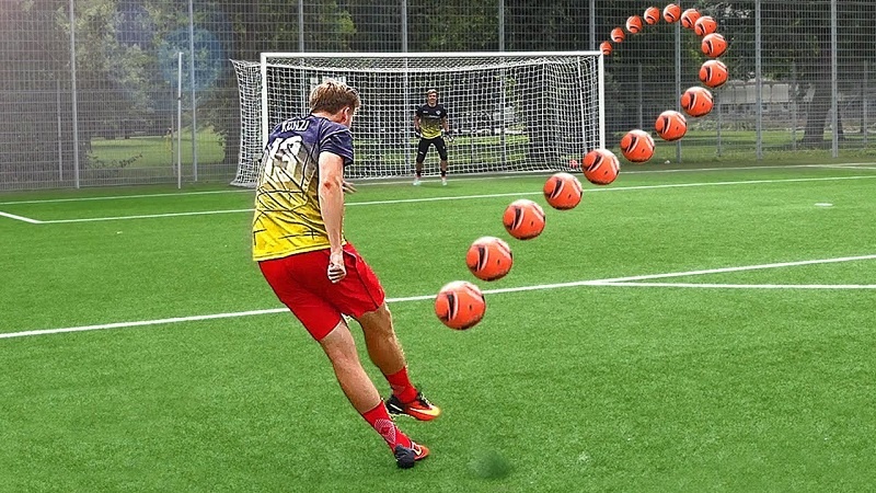 Học kỹ thuật đá mu bàn chân - HTSPORT.VN