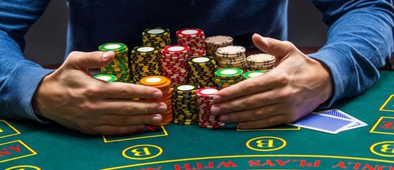 Làm thế nào để chơi Baccarat? Chiến lược hiệu quả