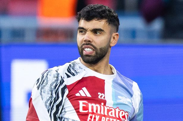 Thủ môn David Raya của Arsenal ghi dấu ấn tại Premier League