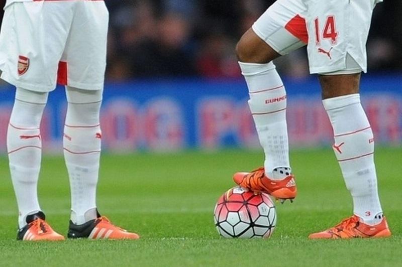 Khám Phá Luật Giao Bóng Trong Bóng Đá Và Mọi Thứ Bạn Cần Biết