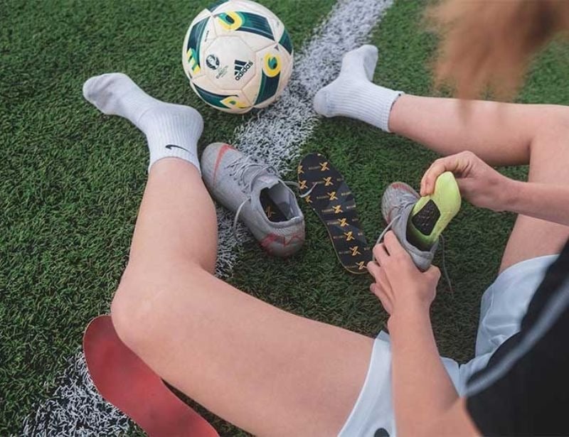 Giày đá bóng đau chân: Nguyên nhân và cách khắc phục | Sport9 Việt Nam