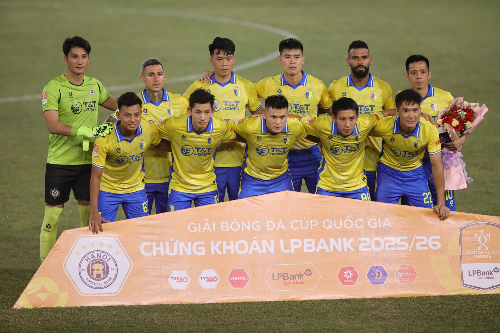 CLB Hà Nội sa sút báo động: Bao giờ cho đến ngày xưa?