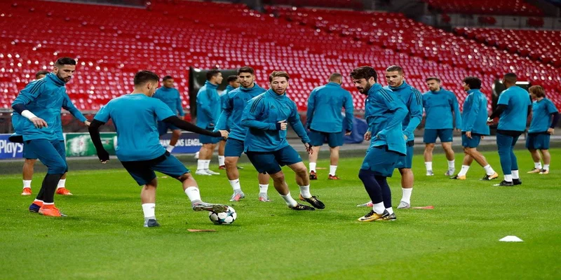 Bài tập đá ma Rondo cải thiện kỹ năng chuyền