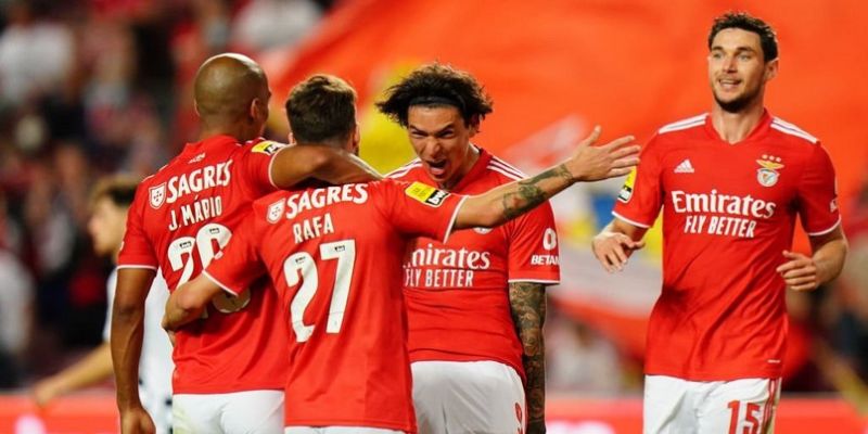 Các ngôi sao huyền thoại đã từng thi đấu cho câu lạc bộ Benfica