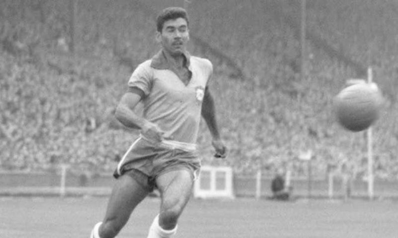 Tiểu sử Nílton Santos - Huyền thoại bóng đá toàn cầu người Brazil