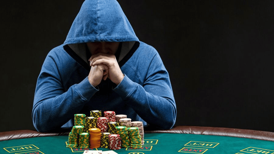 Poker Face Là Gì – Ý Nghĩa, Nguồn Gốc Và Cách Rèn Luyện Khi Chơi Bài