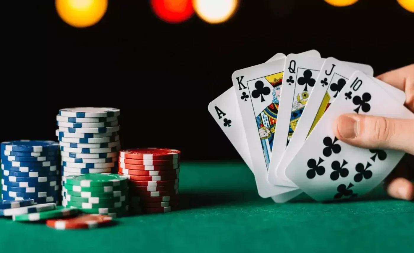 Lá bài River là lá bài chung cuối cùng quyết định thắng thua trong ván Poker