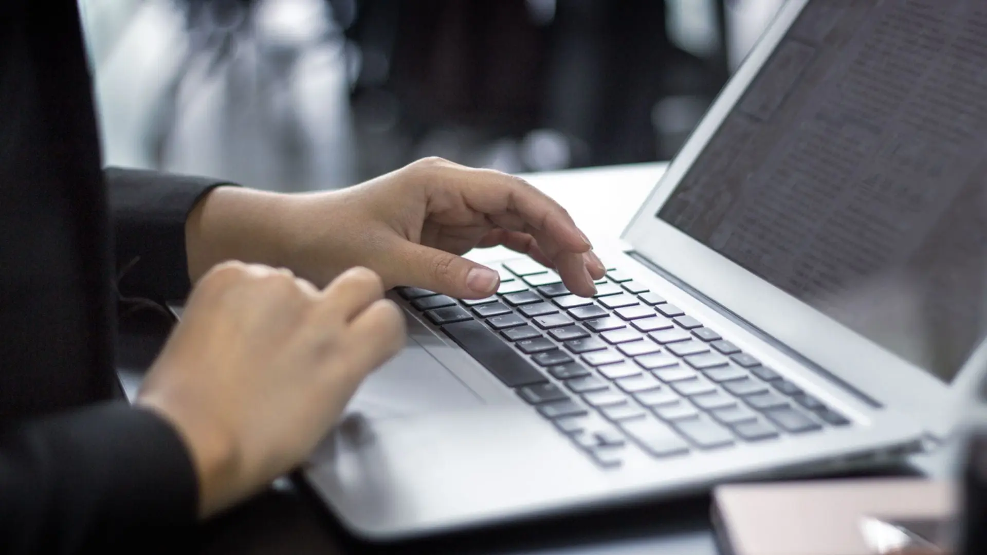 Phát triển website MMO