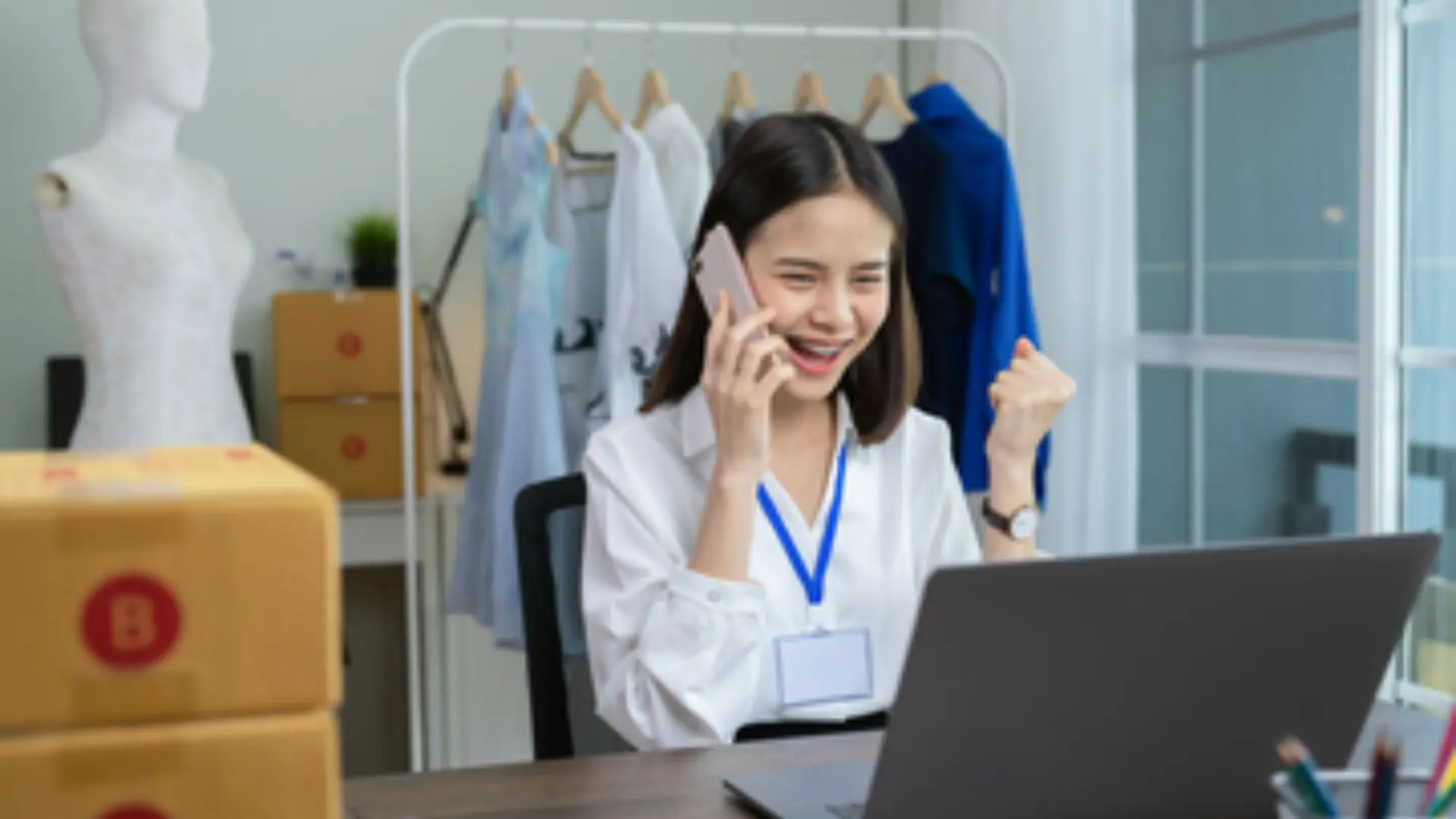 CTV tư vấn bán hàng