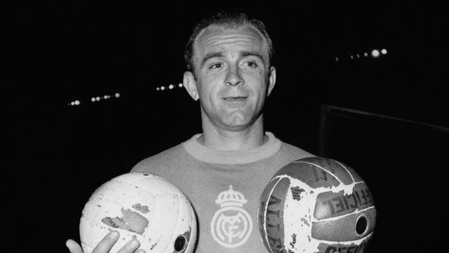 Huyền thoại Di Stefano qua đời